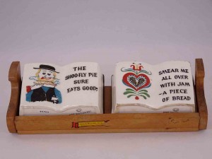 Art Anson Inc Japan Old Fashion Sayings on Books in Wooden Bases salt and pepper shaker series