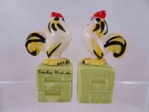 Animals on S&P letters salt and pepper shakers - Roosters